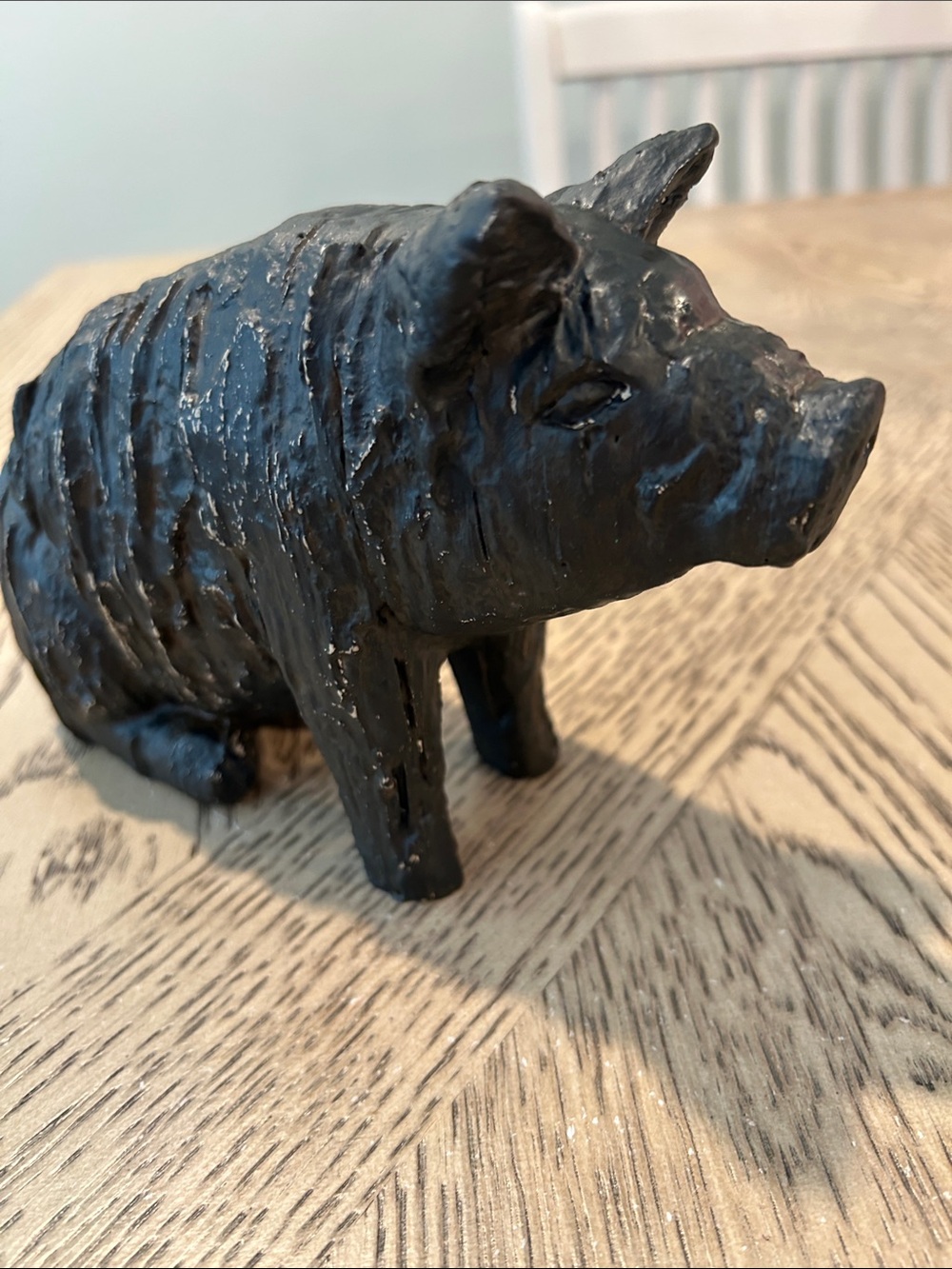 Decorative Rustic resin Pig Figurine